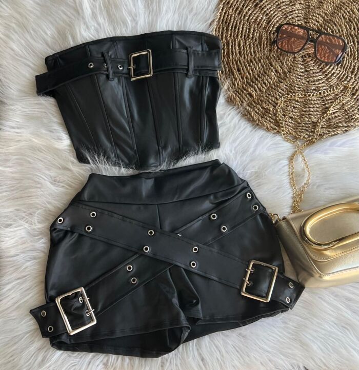 Imagem de Conjunto Corset e Shorts Preto