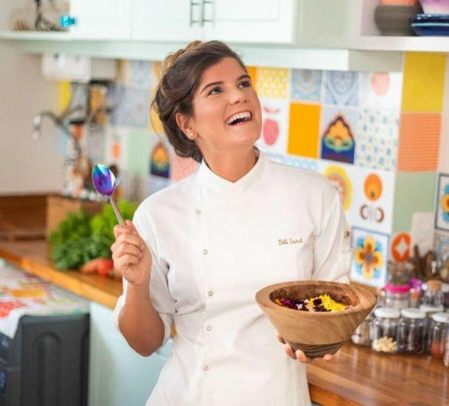 Image: Chef Tati Lund translated Brazilian biodiversity into a totally plant-based and creative menu.