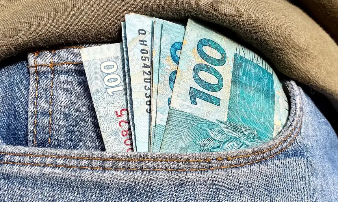 Imagem da notícia FGTS: 138 milhões de trabalhadores receberão R$ 13 bilhões de lucros