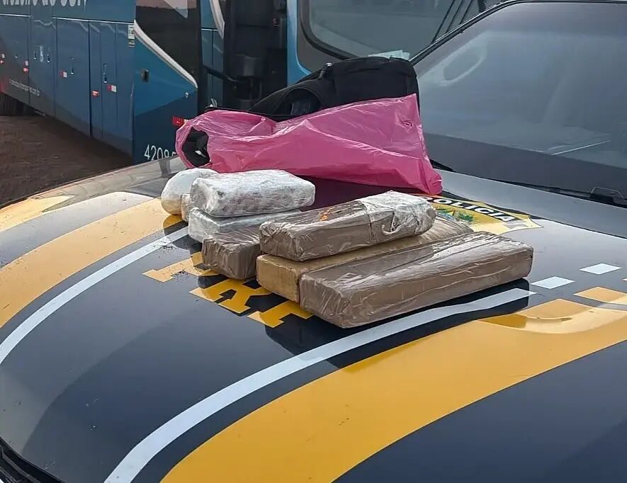 Ilustração da notícia Mulher é presa com drogas em ônibus na BR-060, em Camapuã da MS Todo dia