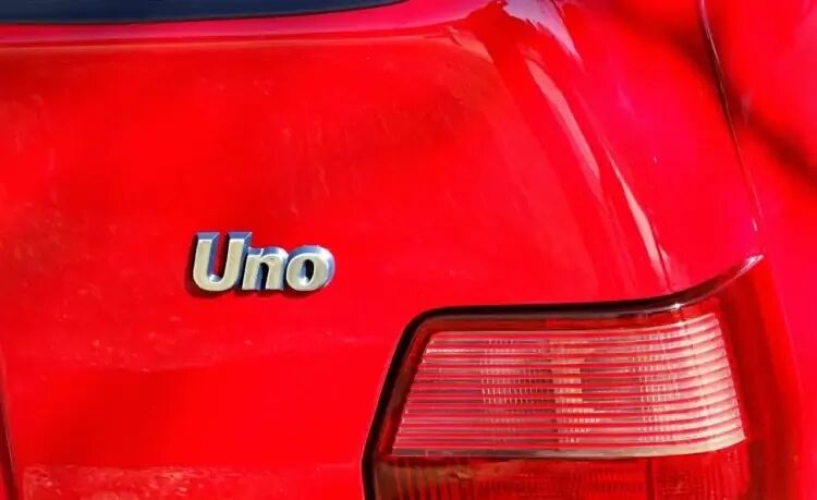 Imagem da notícia Homem tenta comprar carro e perde R$ 3 mil em Paranaíba