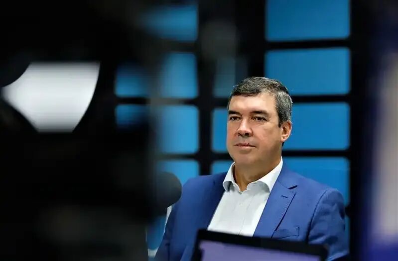 Imagem ilustrativa da matéria Em debate da TV Morena, Riedel destaca geração de empregos e expansão da regionalização da saúde em MS