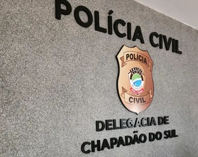 Ilustração da notícia Homem é preso após colar teclas de urna eletrônica durante votação em Chapadão do Sul da MS Todo dia