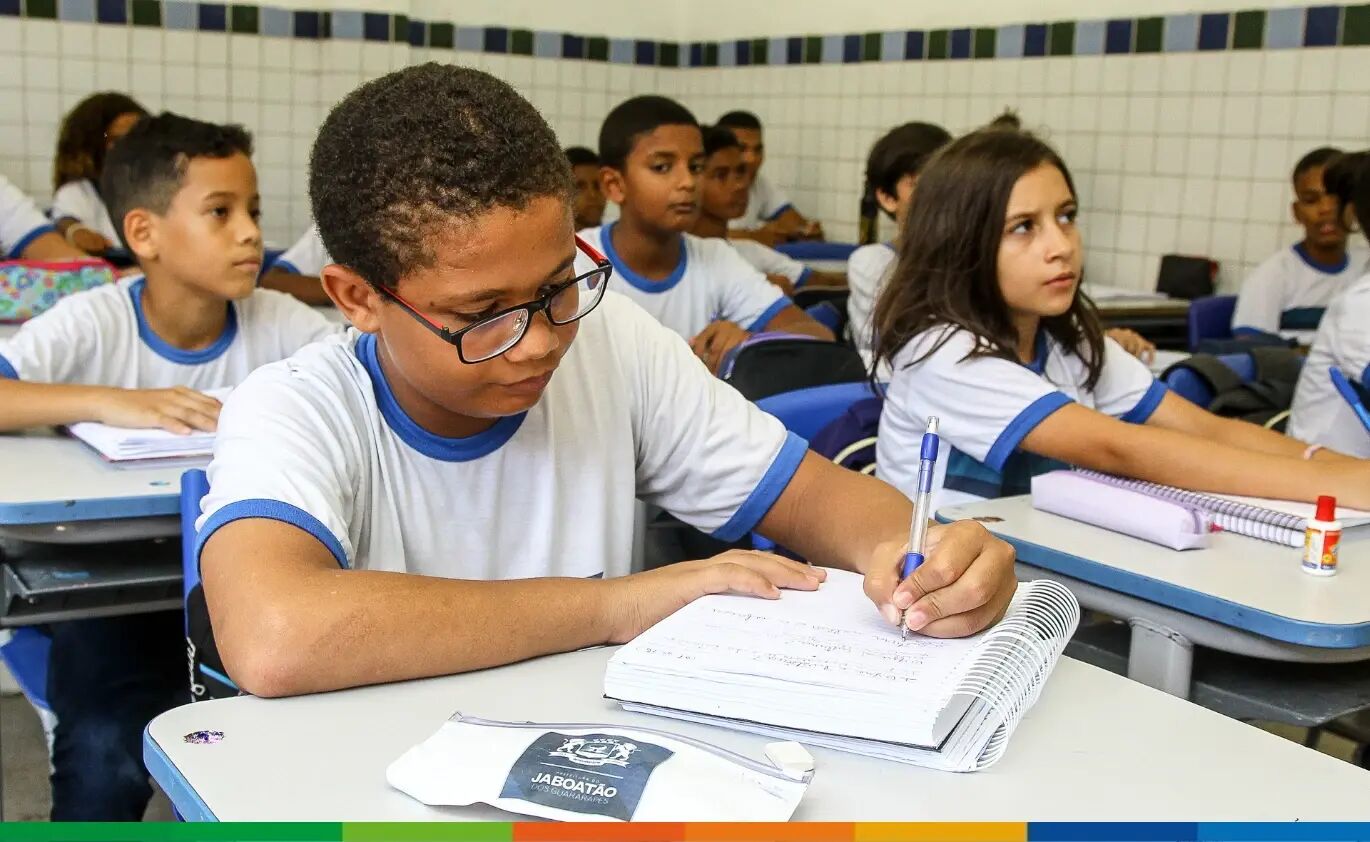 Imagem da notícia Ideb 2025: redes municipais registram o melhor resultado da série histórica nos anos iniciais