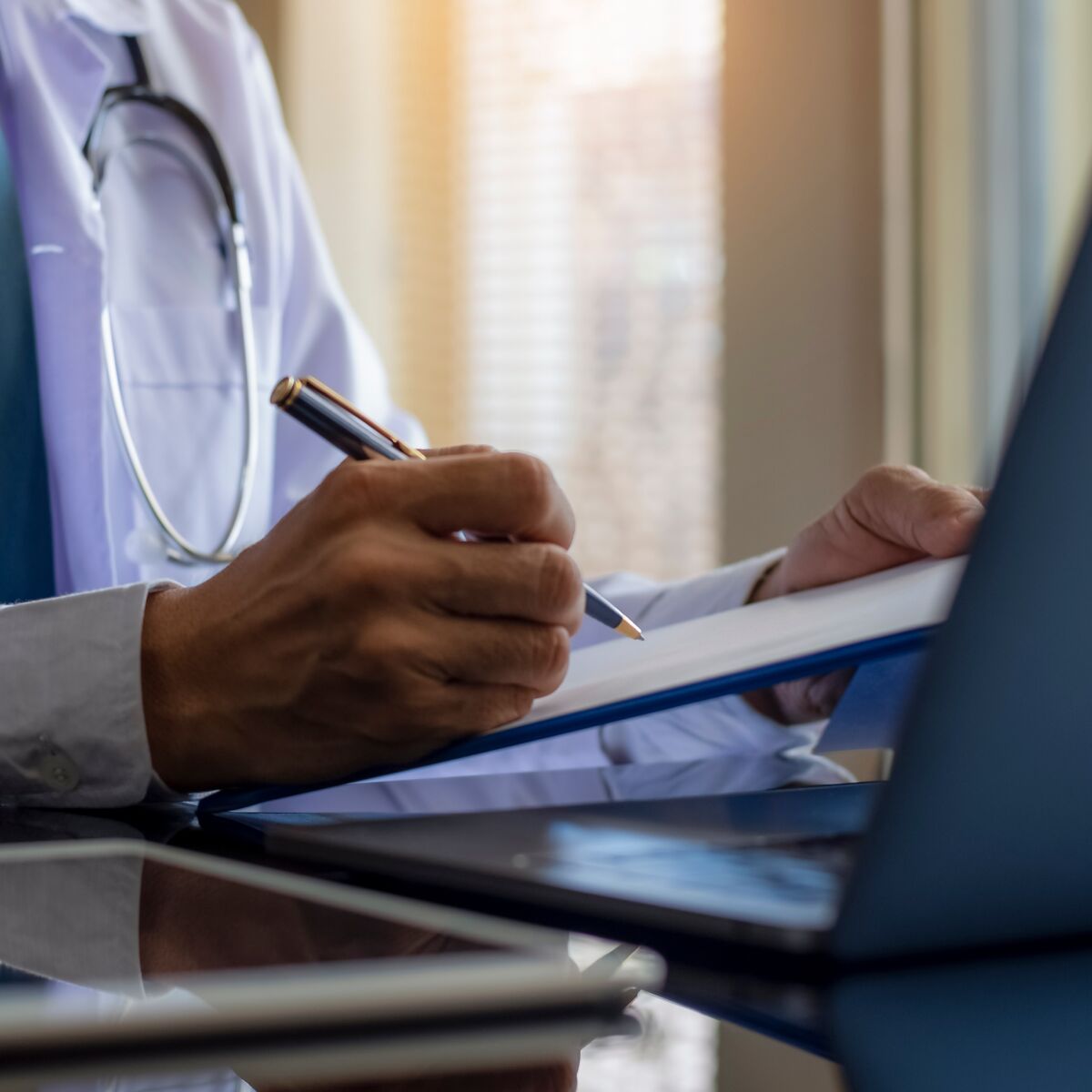 Imagem da notícia Prontuário médico é direito do paciente: o hospital não pode se recusar a entregar