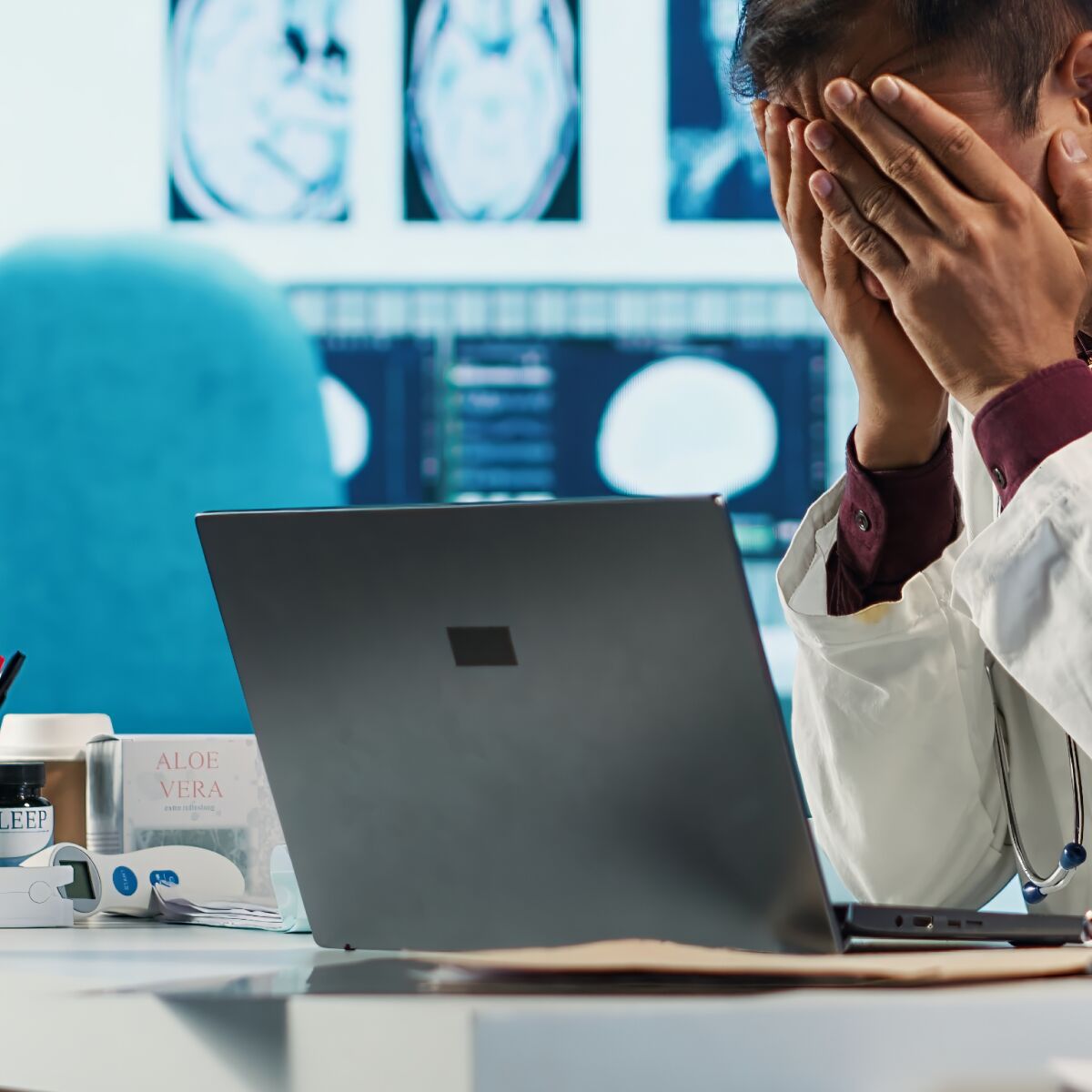 Imagem da notícia O que é erro médico? Negligência, imprudência e imperícia explicadas de forma simples