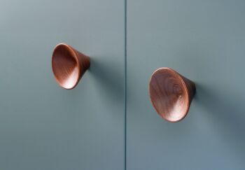 Imagem principal de PUXADOR CONIC WOOD