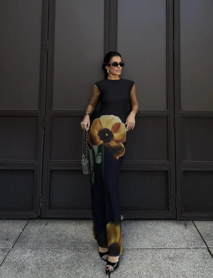 Imagem de VESTIDO LONGO PRETO TAMI - CLOUDE