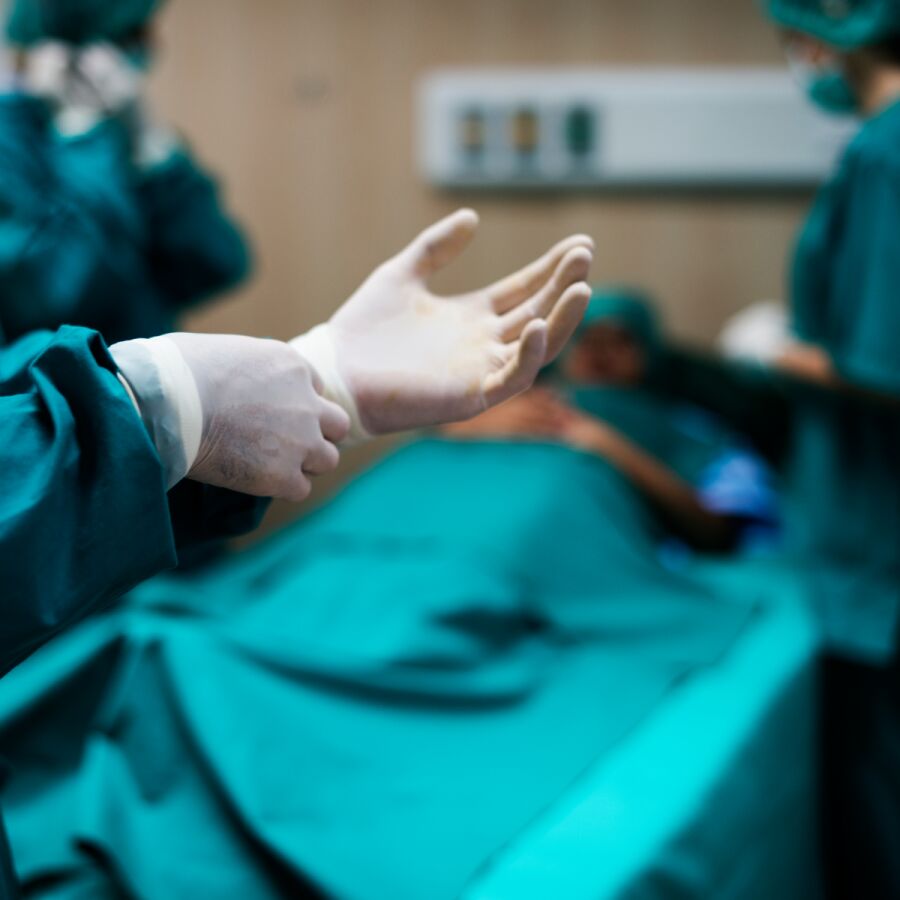 Imagem copy6-cirurgia-de-emergencia-durante-a-carencia